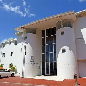 https://516-granger-apartment-by-totalstay.hotels-capetown.com